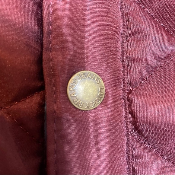 Lucky Brand 3T Maroon and Navy Puffer Vest NWT - Picture 2 of 8